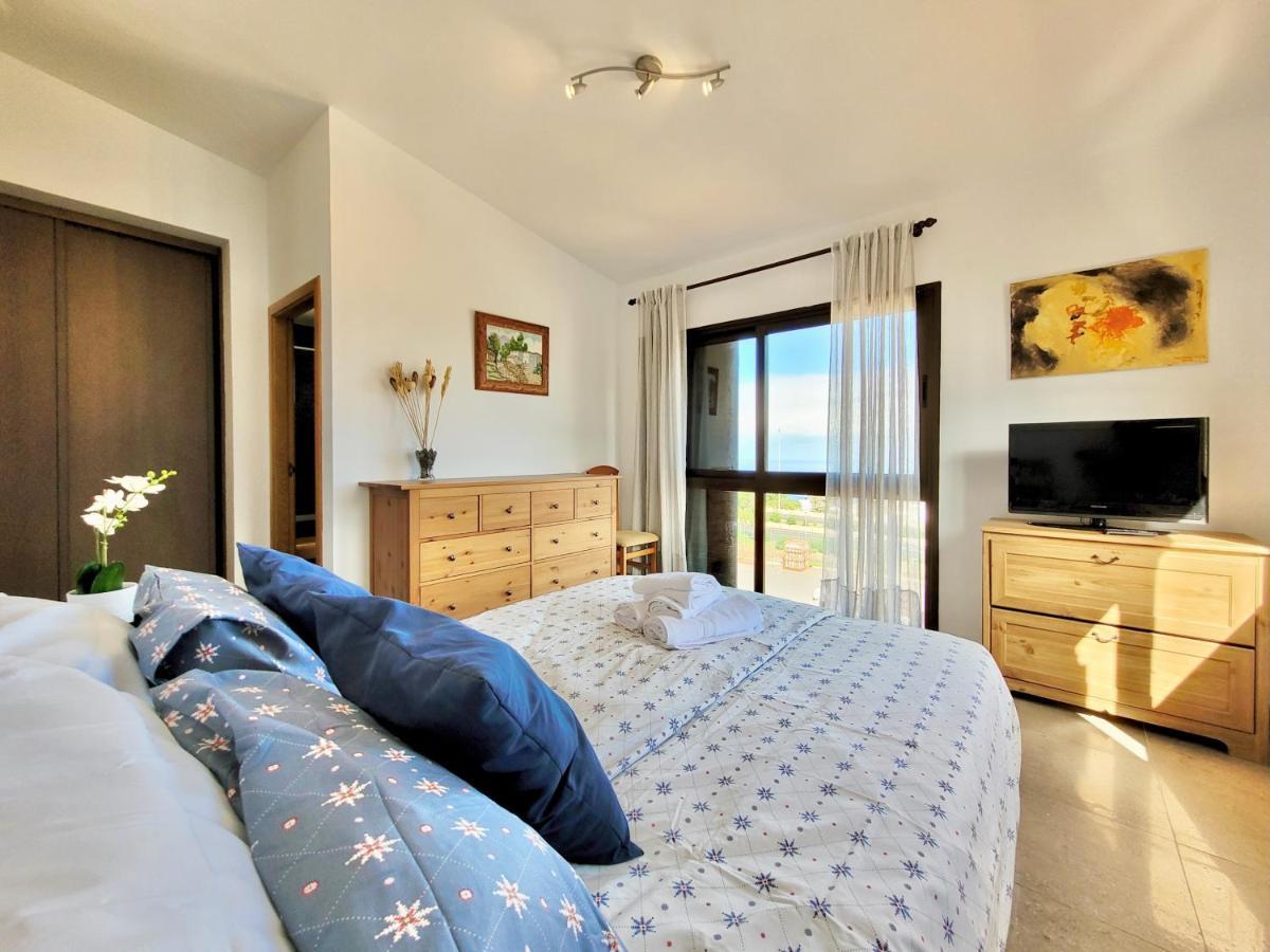 Briones Apartment